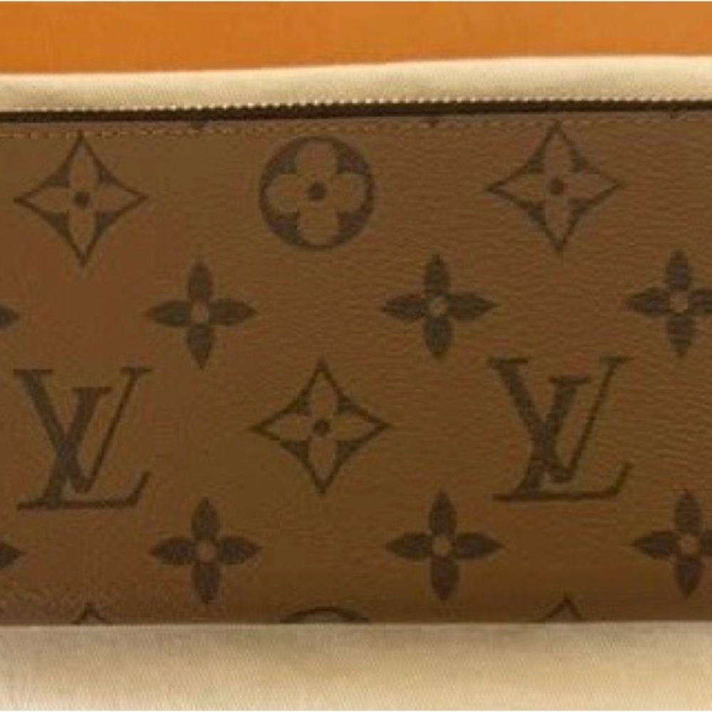 Louis Vuitton Reverse Clemente Wallet